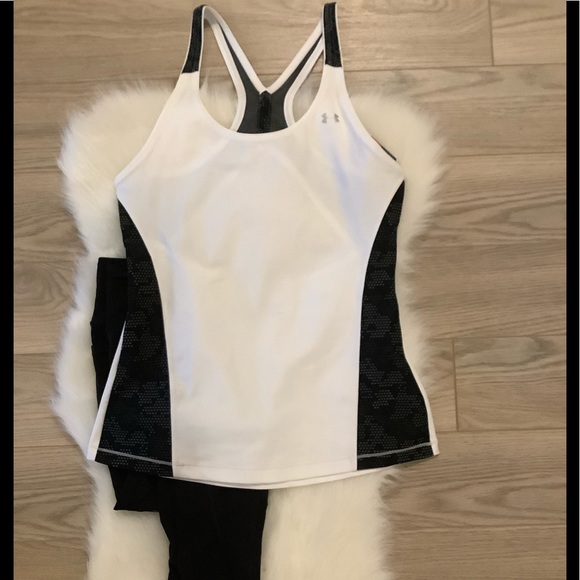 NWOT *UNDER ARMOUR WORKOUT TANK* - Picture 2 of 6